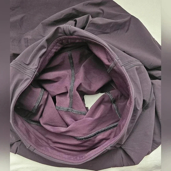 Lululemon Lost in Pace  Skorts Gym, Tennis , Golf Sporty Built in Skirt … - Picture 6 of 7